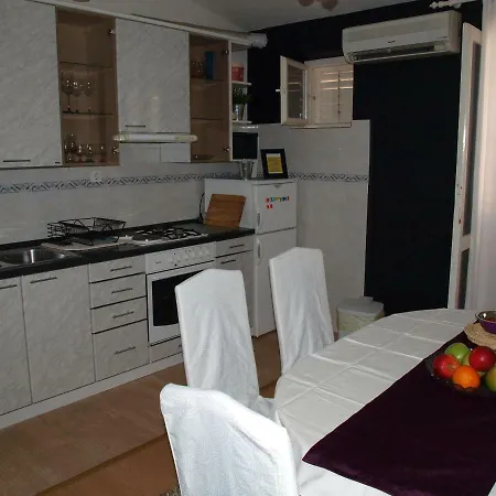 Duje Apartament Makarska
