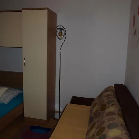 Duje Apartment *