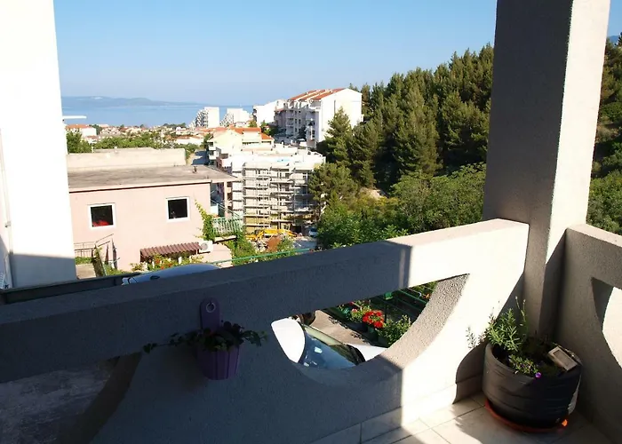 Duje Apartment Makarska